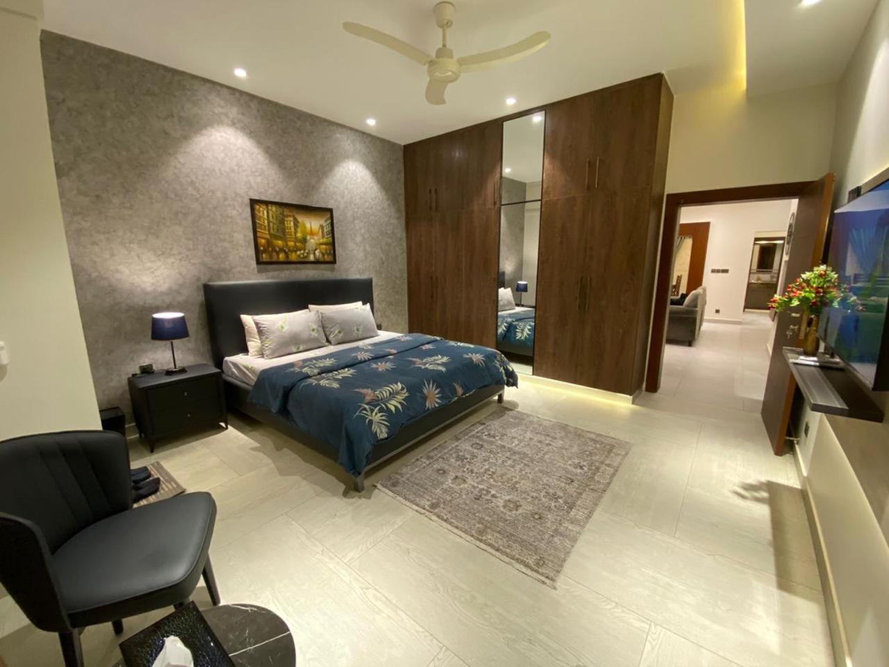 Firefly Retreat-Your Home Away From Home Rawalpindi Esterno foto