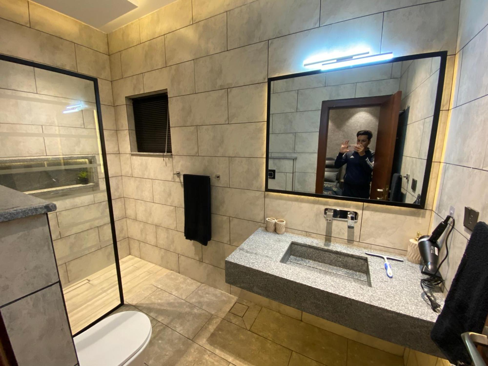Firefly Retreat-Your Home Away From Home Rawalpindi Esterno foto